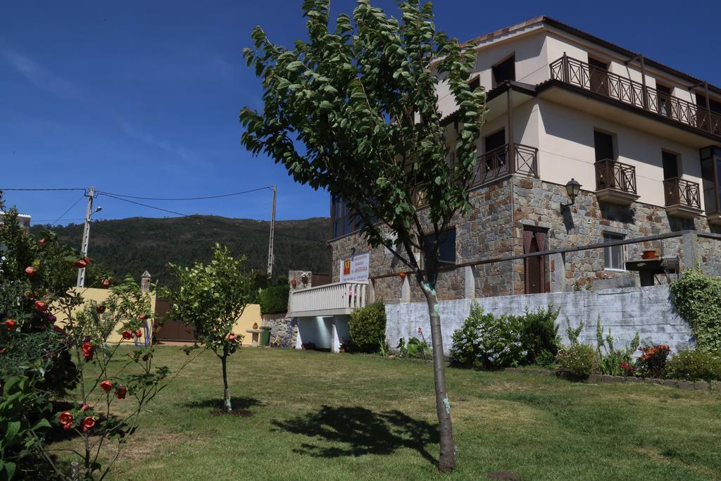 Apartamentos Rurales De Abelleira Muros Kültér fotó